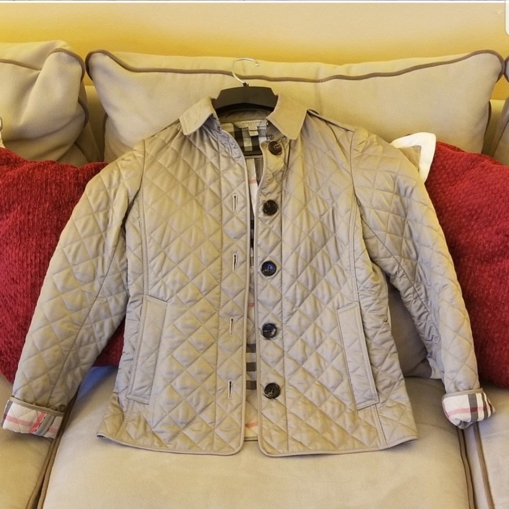 Burberry Quilt Jacket - Picture 2 of 13